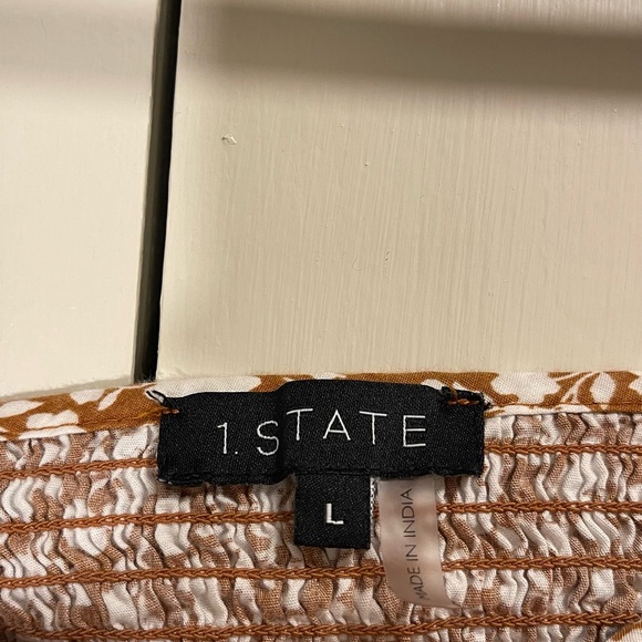 Beautiful Flower Dress - Picture 2 of 3